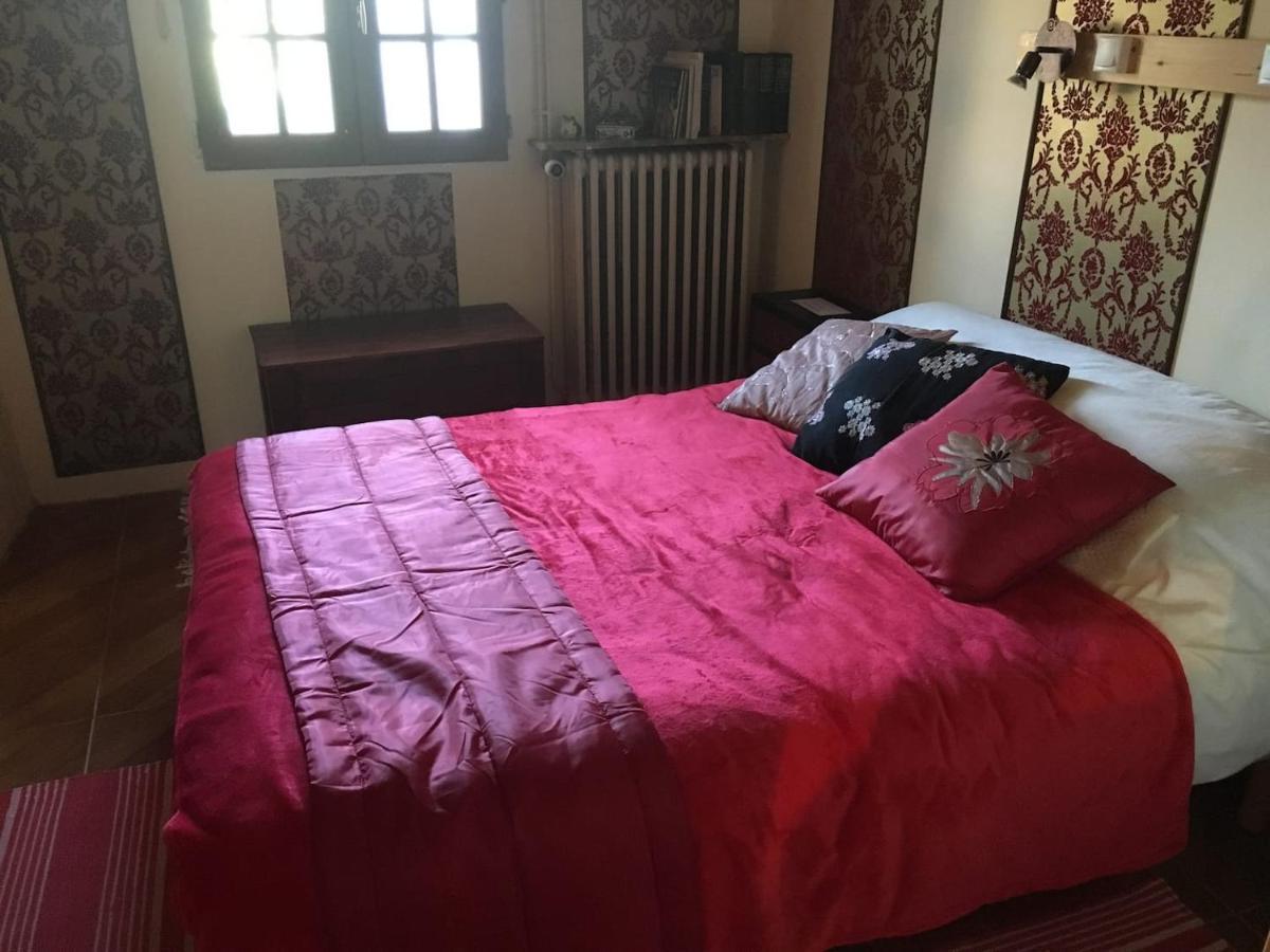 Boutonne Rouge Gite Bouin  Bagian luar foto